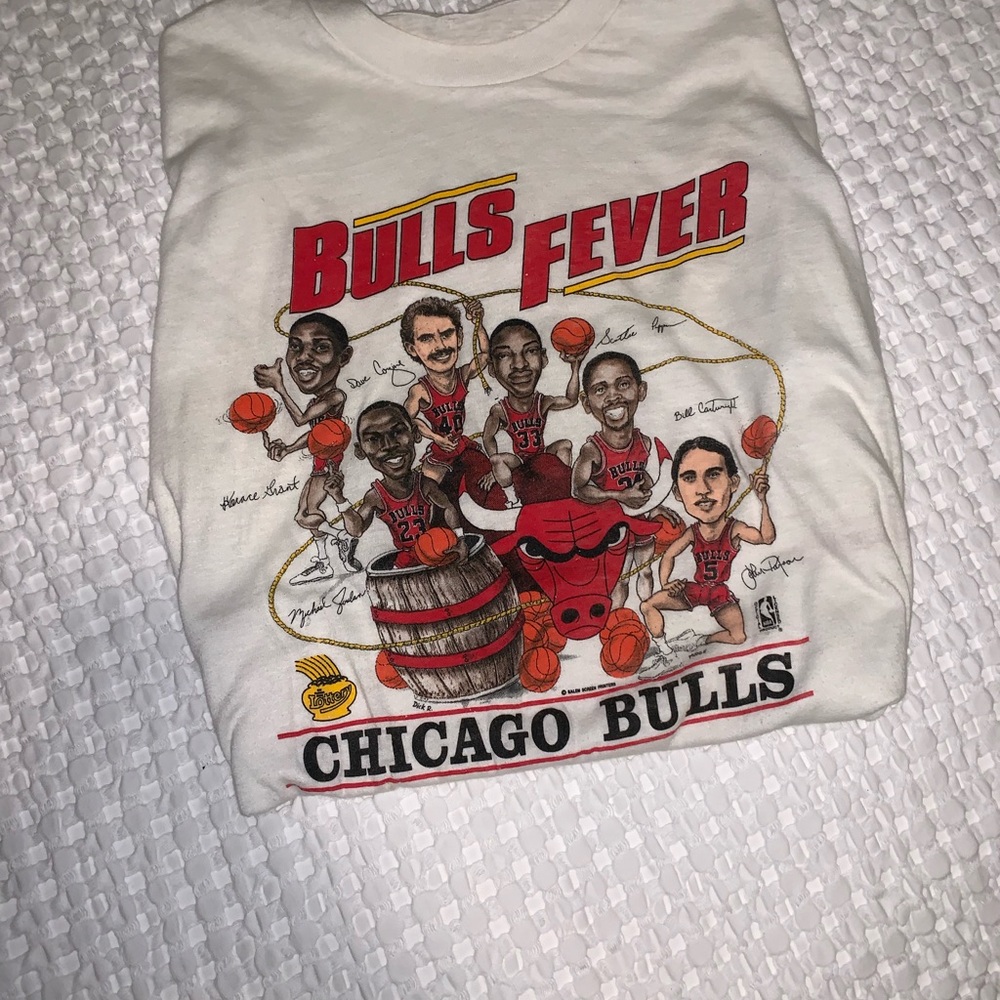 Vintage bulls fever tee